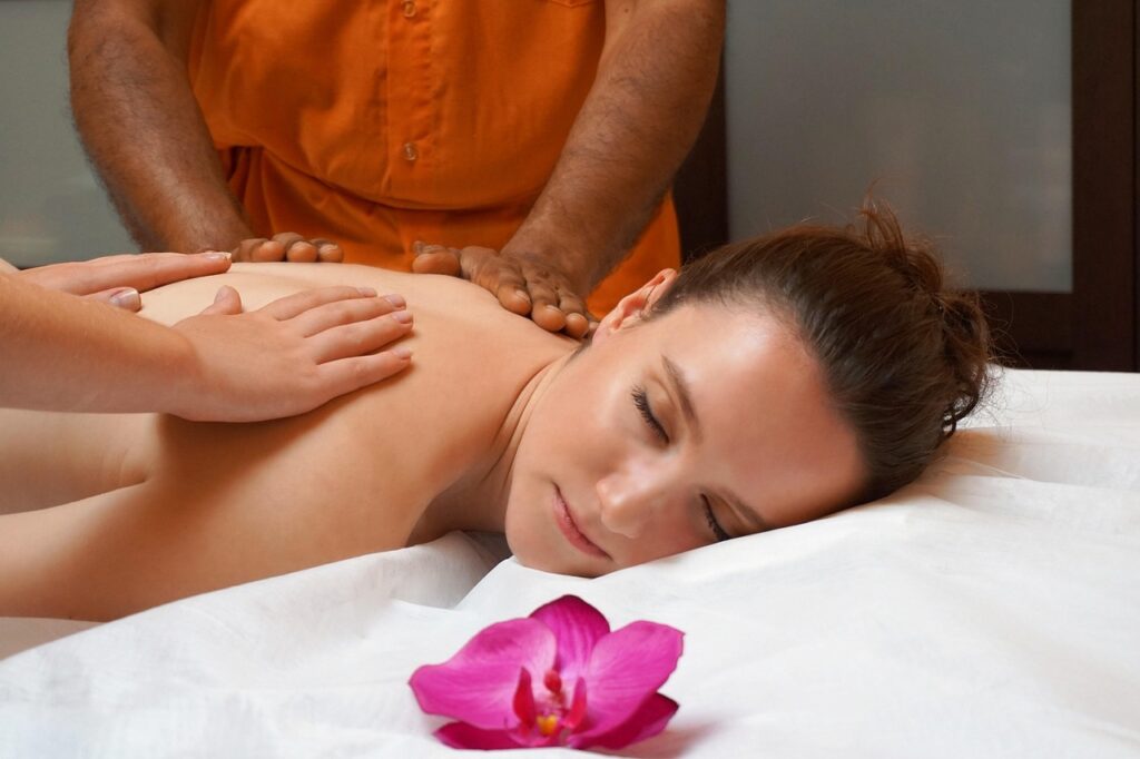 woman, young, massage, four hands, spa, relaxation, girl, female, model, pretty, body, health, lying, ayurveda, well being, relax, musculature, ayurveda, ayurveda, ayurveda, ayurveda, ayurveda